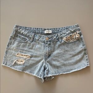 Jessica Simpson Light Blue Jean Shorts Distressed Crochet Lace Patchwork Size 28
